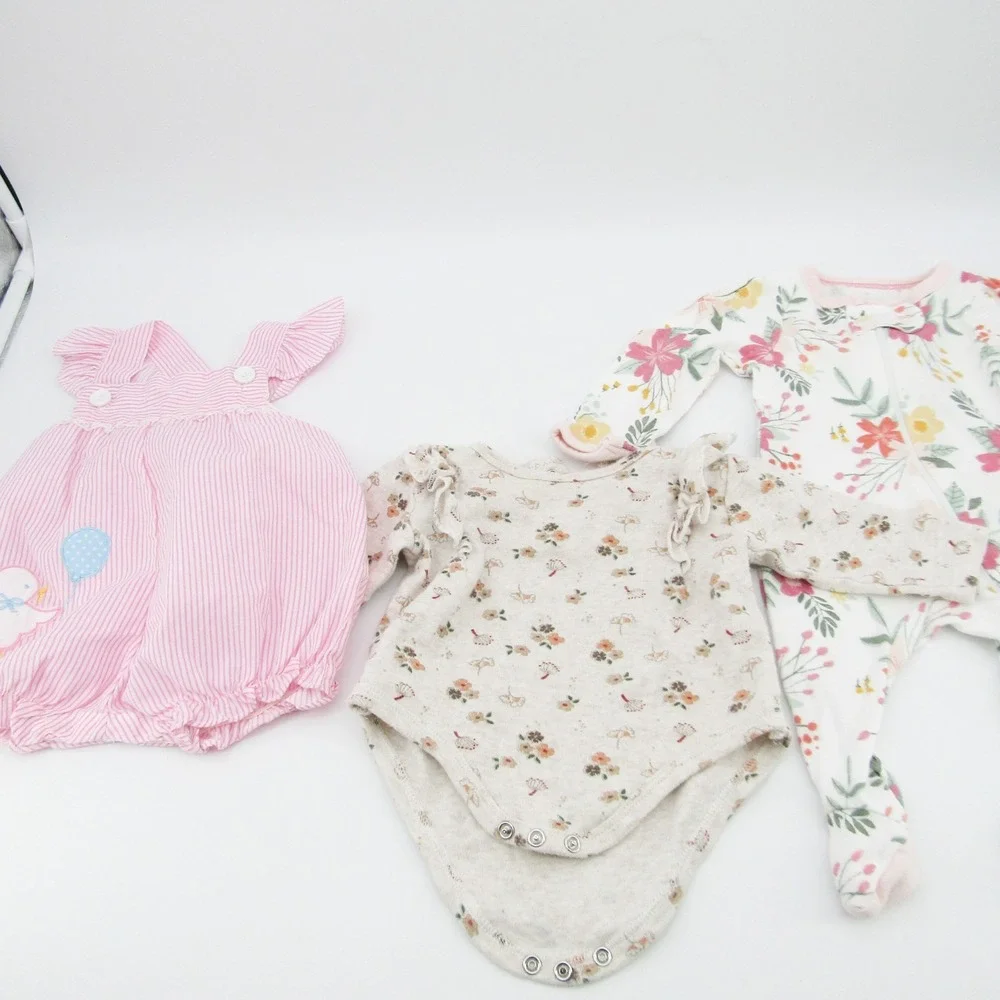 Carter's Cloud Island Gerber 0-6 months Baby Girl Clothing Lot Bodysuits 27 pcs